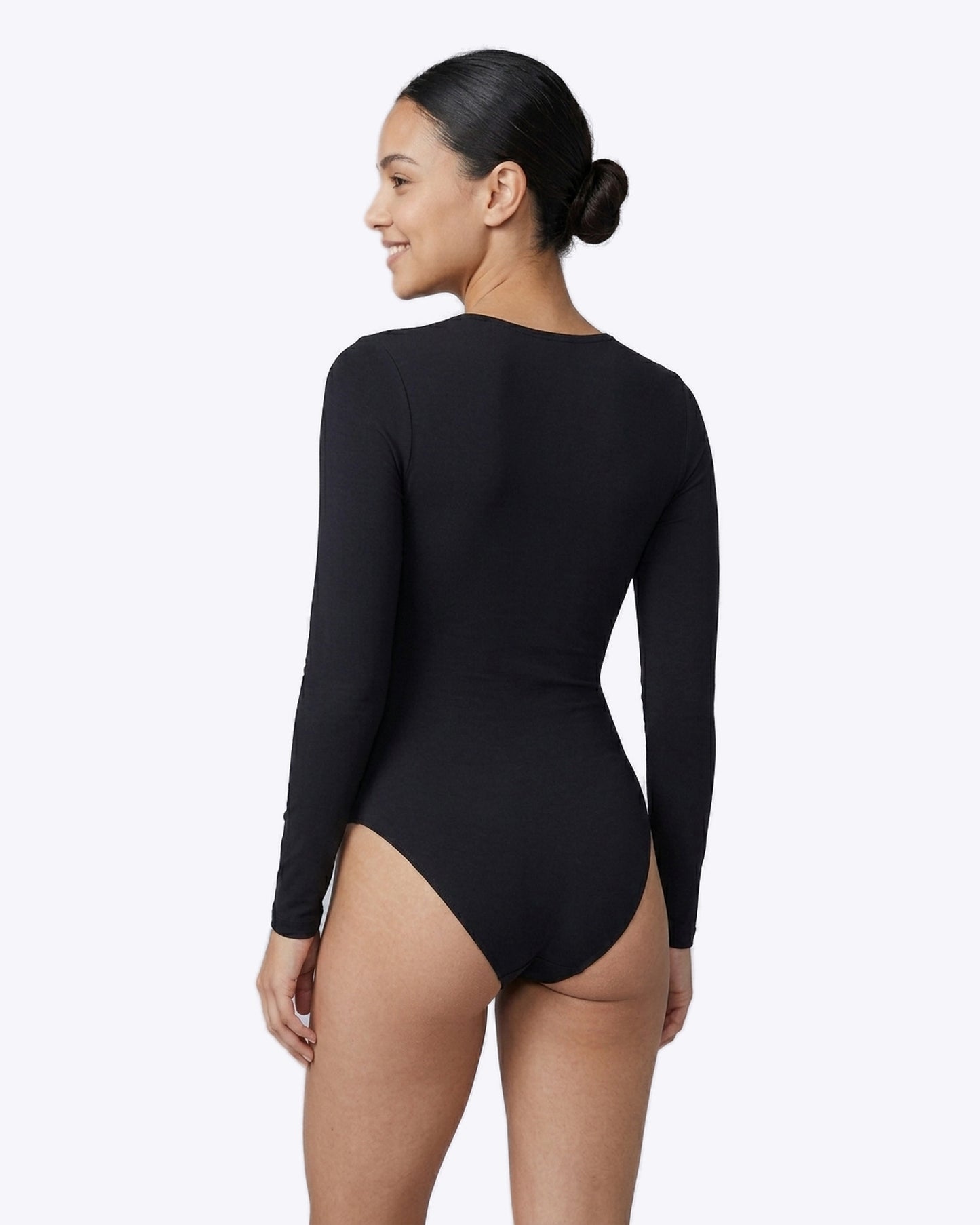 Siella Sculpt Body – Rückansicht mit tiefem Ausschnitt