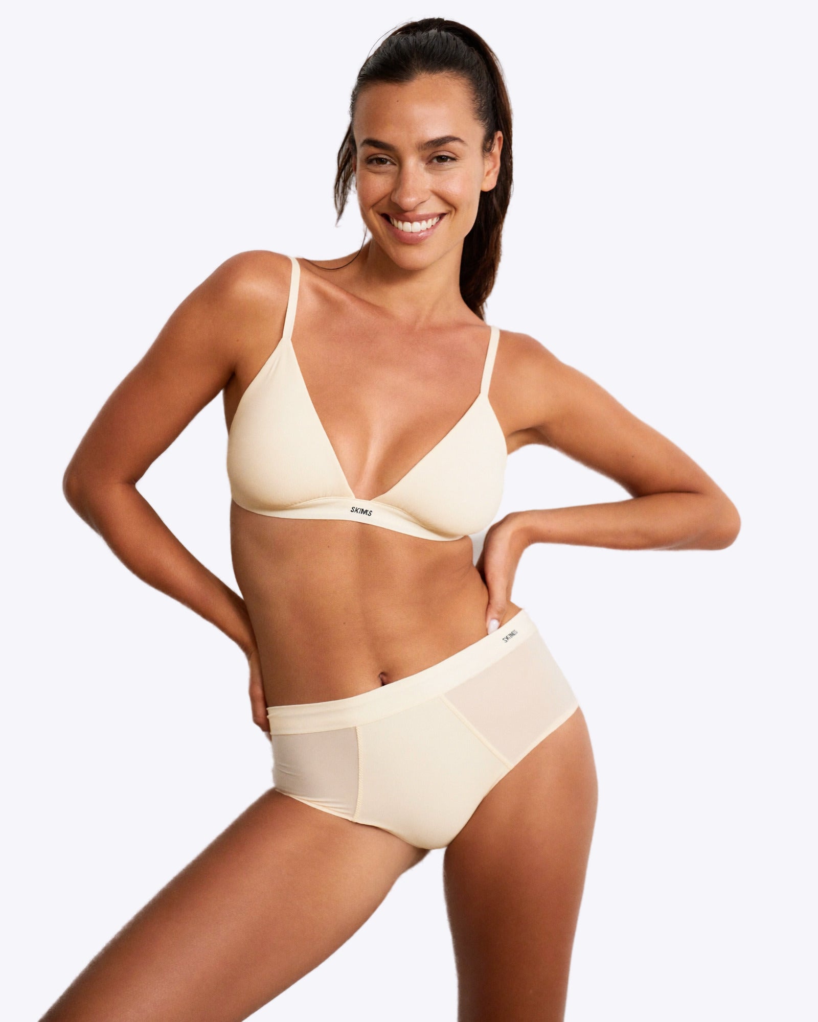 Siella Triangel Bralette – Ultraleicht in Creme