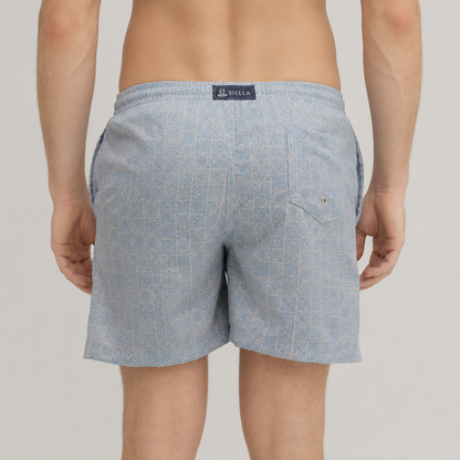 Blaue Fliesenmuster-Badeshorts