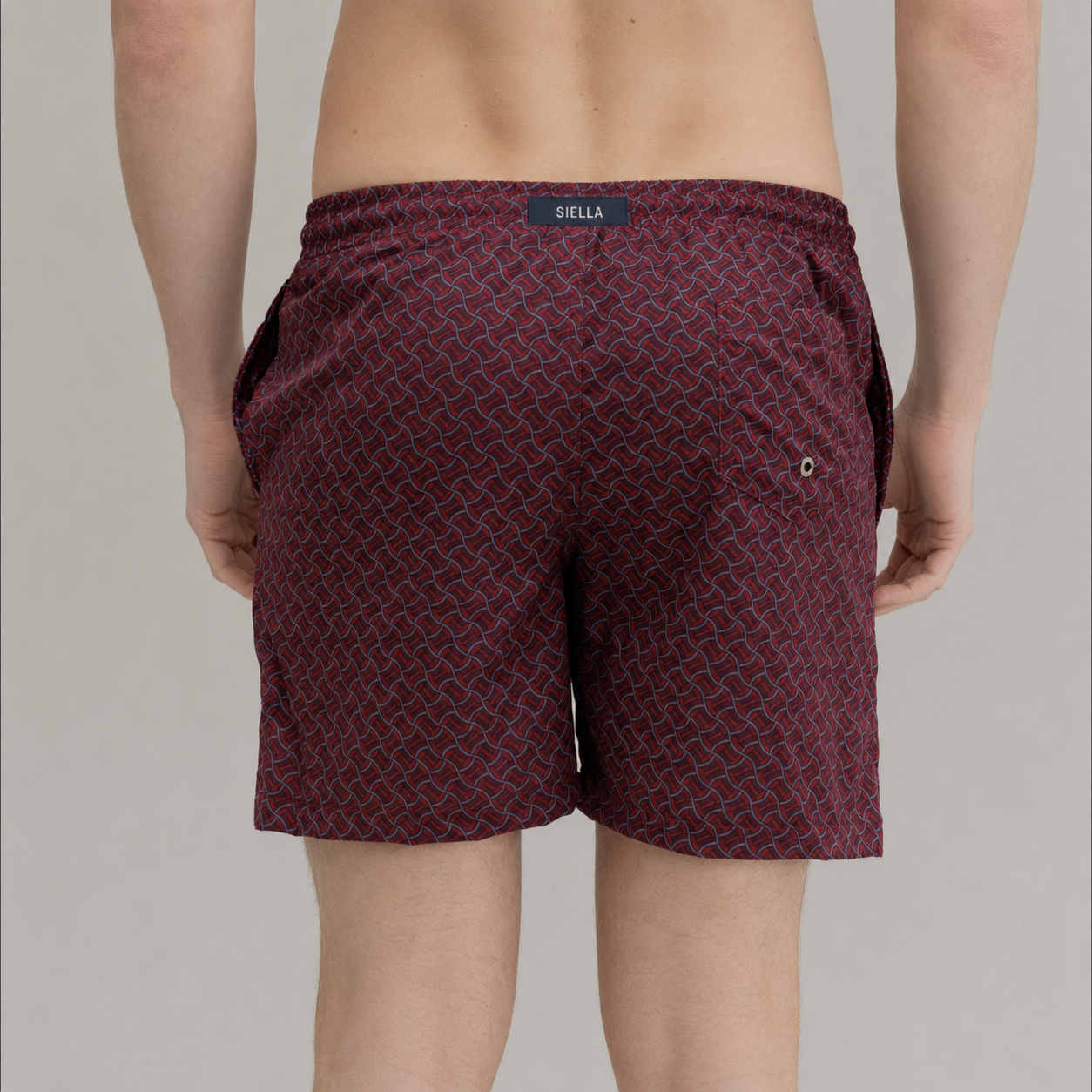 Rote Mosaik-Badeshorts