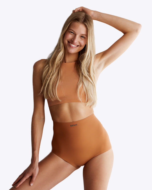 Siella Highwaist Slip – Bauchweg in Karamell